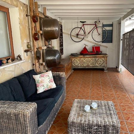 Mp Cozy Apartment Near The Sea Paphos Exterior foto