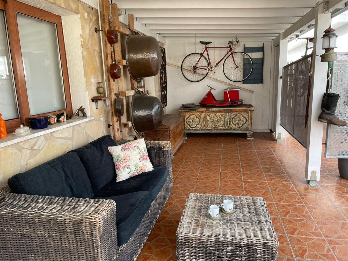 Mp Cozy Apartment Near The Sea Paphos Exterior foto