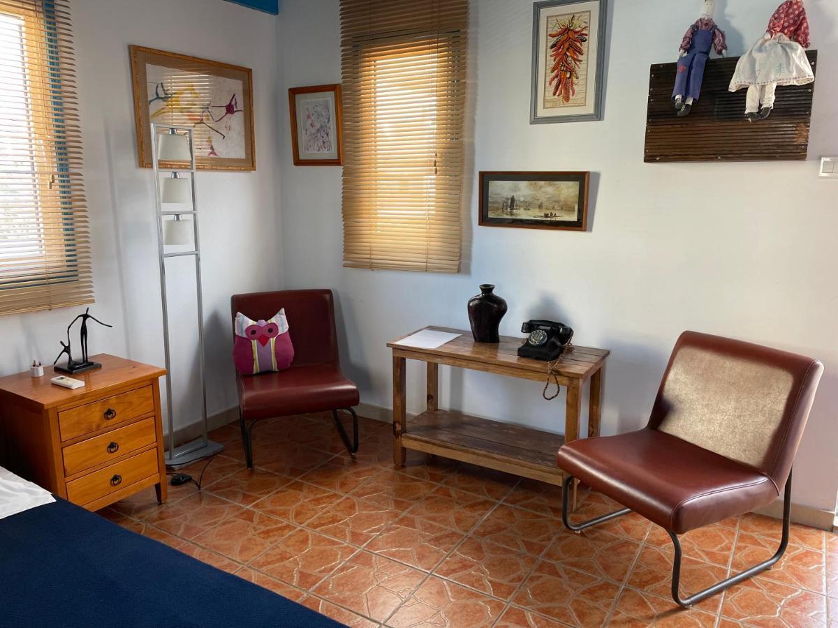 Mp Cozy Apartment Near The Sea Paphos Exterior foto